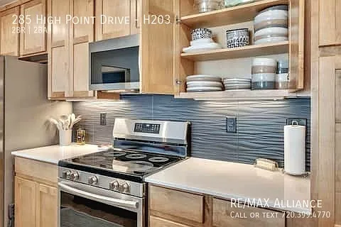 285 High Point Dr #H-203 — Photo 13