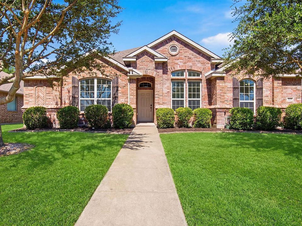 1st image of 111 Timbershade Dr
