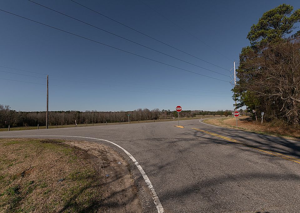 2nd image of N State Highway 581