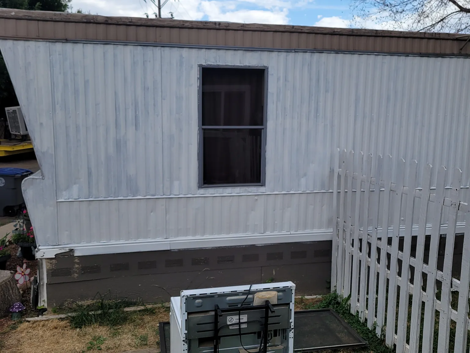 2 bed, 854 sqft, $1,775 — Photo 2
