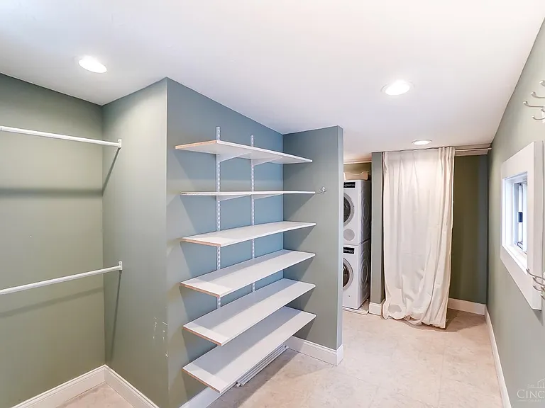 2158 Stratford Ave #2 — Photo 25