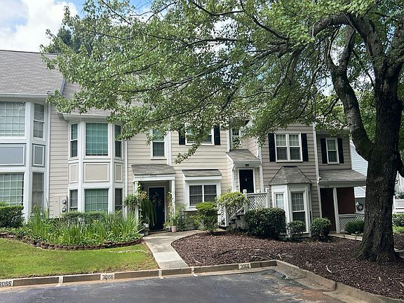 3rd image of 3068 Camden Way