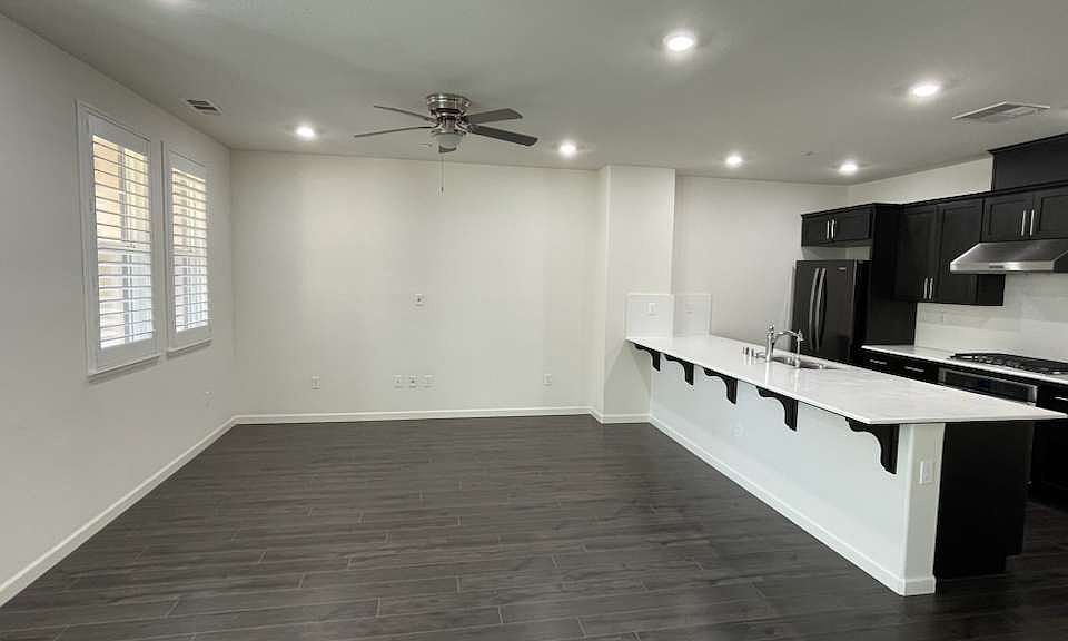 1st image of 1035 Onofrio Ln #3