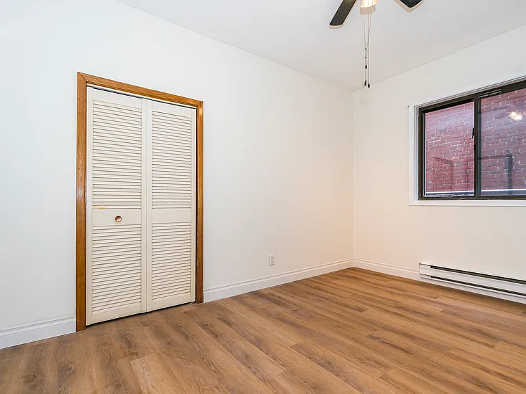 211 Brunswick Ave #B — Photo 7