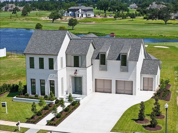 3956 Palmetto Dr, Lake Charles, LA 70605