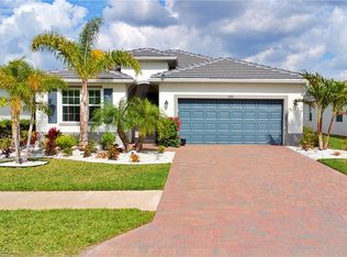 3995 E Hampton Cir, Alva, FL 33920