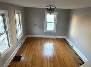 8 3rd St #1, Norwalk, CT 06855