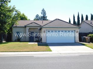 9369 Castleview Dr, Elk Grove, CA 95758