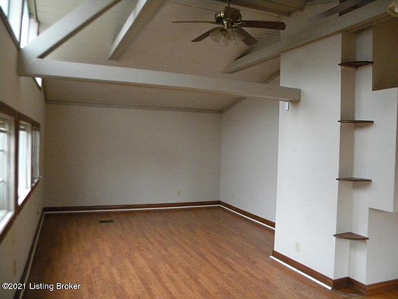 4th image of 8413 Devonshire Dr