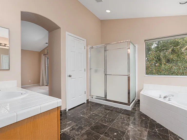 14320 N Whisperwood Dr — Photo 30