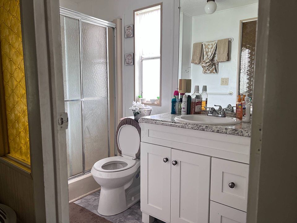 2nd image of 3300 Colusa Ct #261