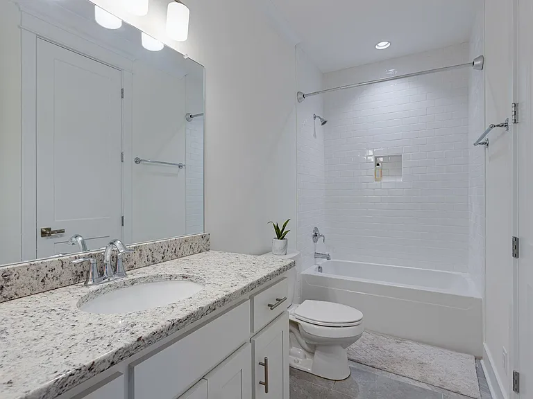 6108 California Ave — Photo 16