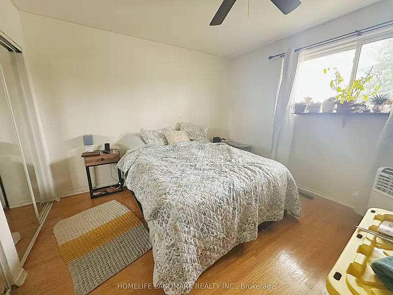 14 Lorraine Dr — Photo 7