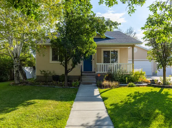 244 W Dimaggio Dr, Tooele, UT 84074