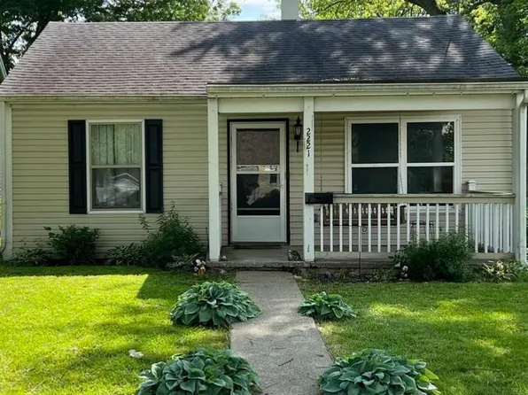 2221 N 21st St, Lafayette, IN 47904