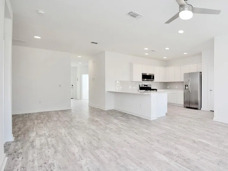 10307 Norshire Ln — Photo 7