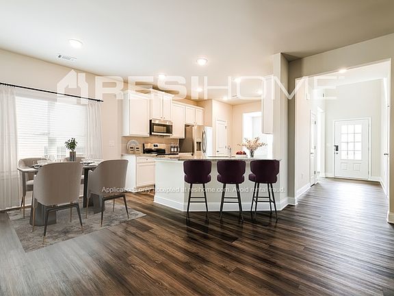 5th image of 73 Buckboard Way