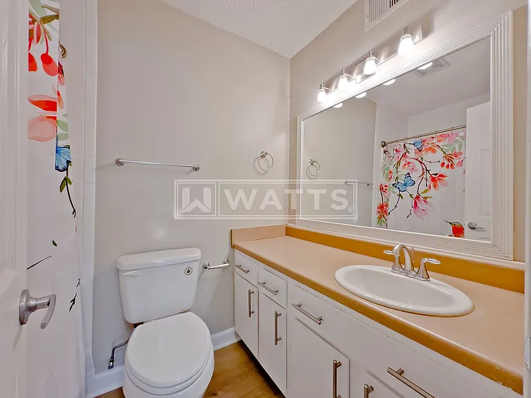 1202 Woodland Vlg #1202 — Photo 16