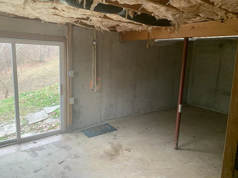 70 Leslie Ln #1 — Photo 9