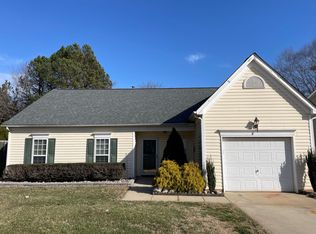 7802 Buddy Holly Rd, Charlotte, NC 28216