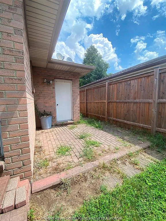 3 bed, $2,900 — Photo 4