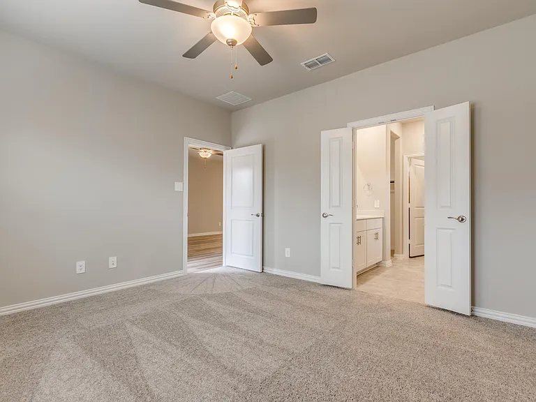 4805 Everly Ct — Photo 14