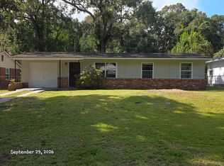 2225 Vicksburg Dr, Savannah, GA 31404