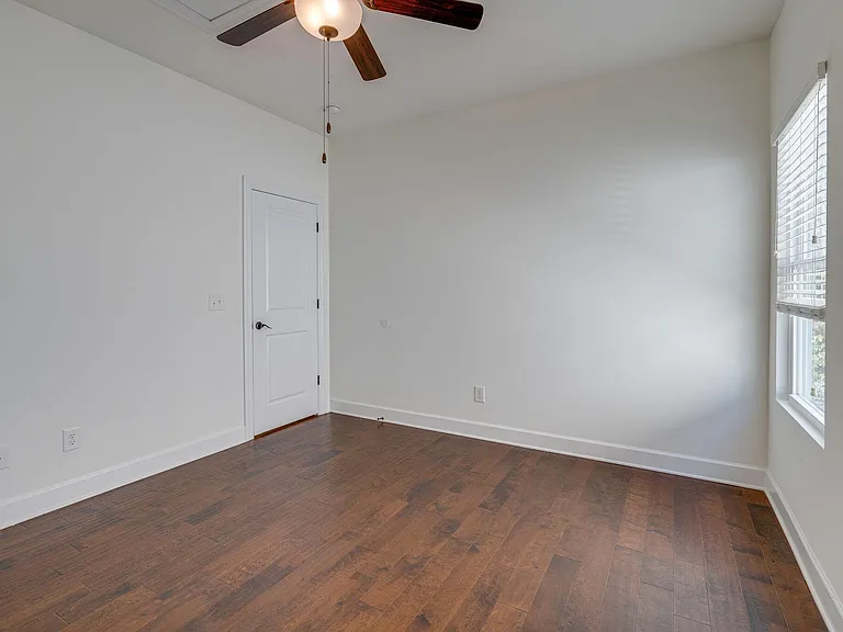 5222 Kentucky Ave — Photo 16