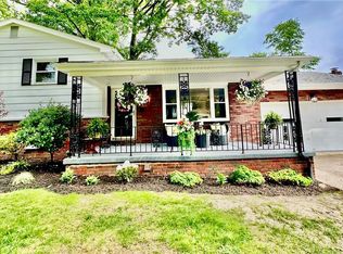 1830 Lancaster Dr, Youngstown, OH