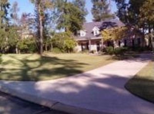 1215 Bay Ridge Dr, Benton, LA 71006