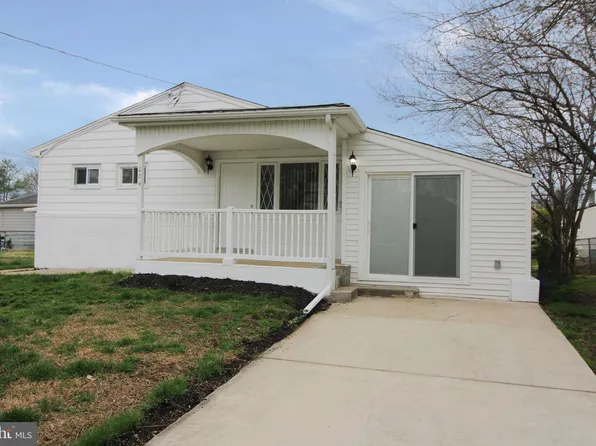 204 Canary Ln, Mount Holly, NJ 08060