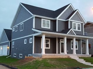 3225 Harmony St, Sun Prairie, WI 53590