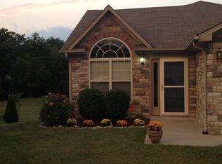 209 Shannon Ct, Lexington, KY 40511