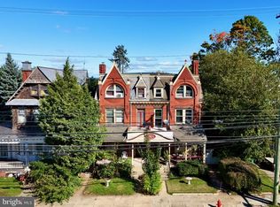 911 E King St, Lancaster, PA