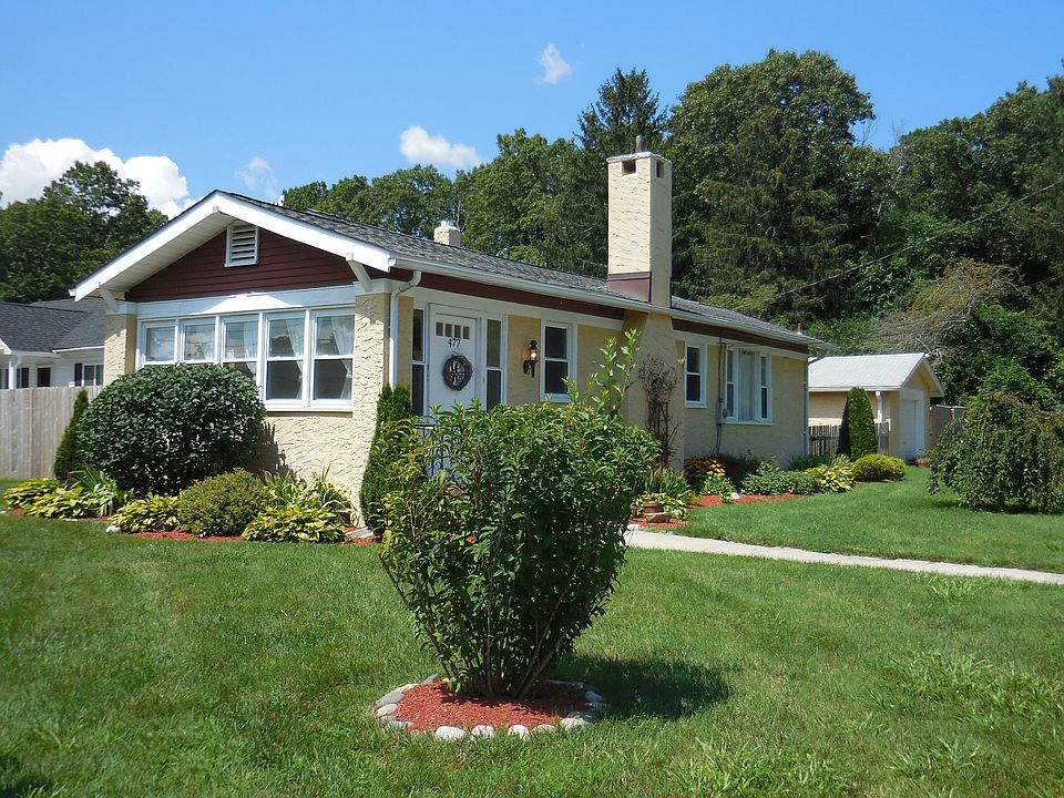 1st image of 477 S Holly Ave