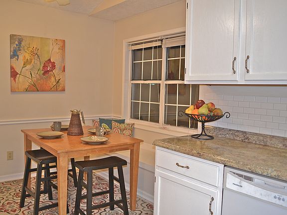 5th image of 5025 Morton Ferry Cir