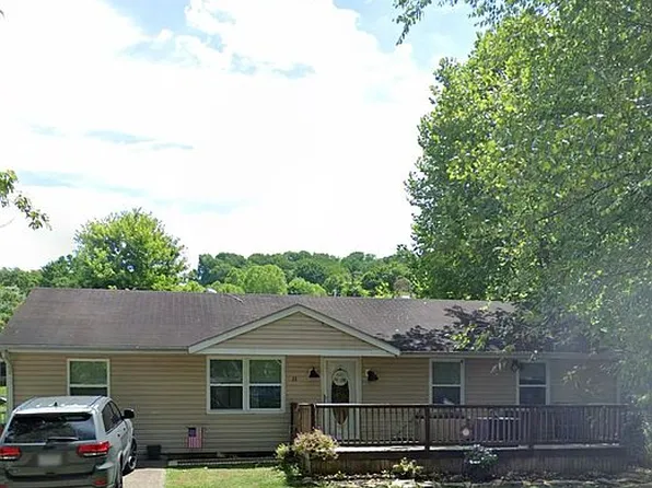 33 Brookside Dr, Gallipolis, OH 45631