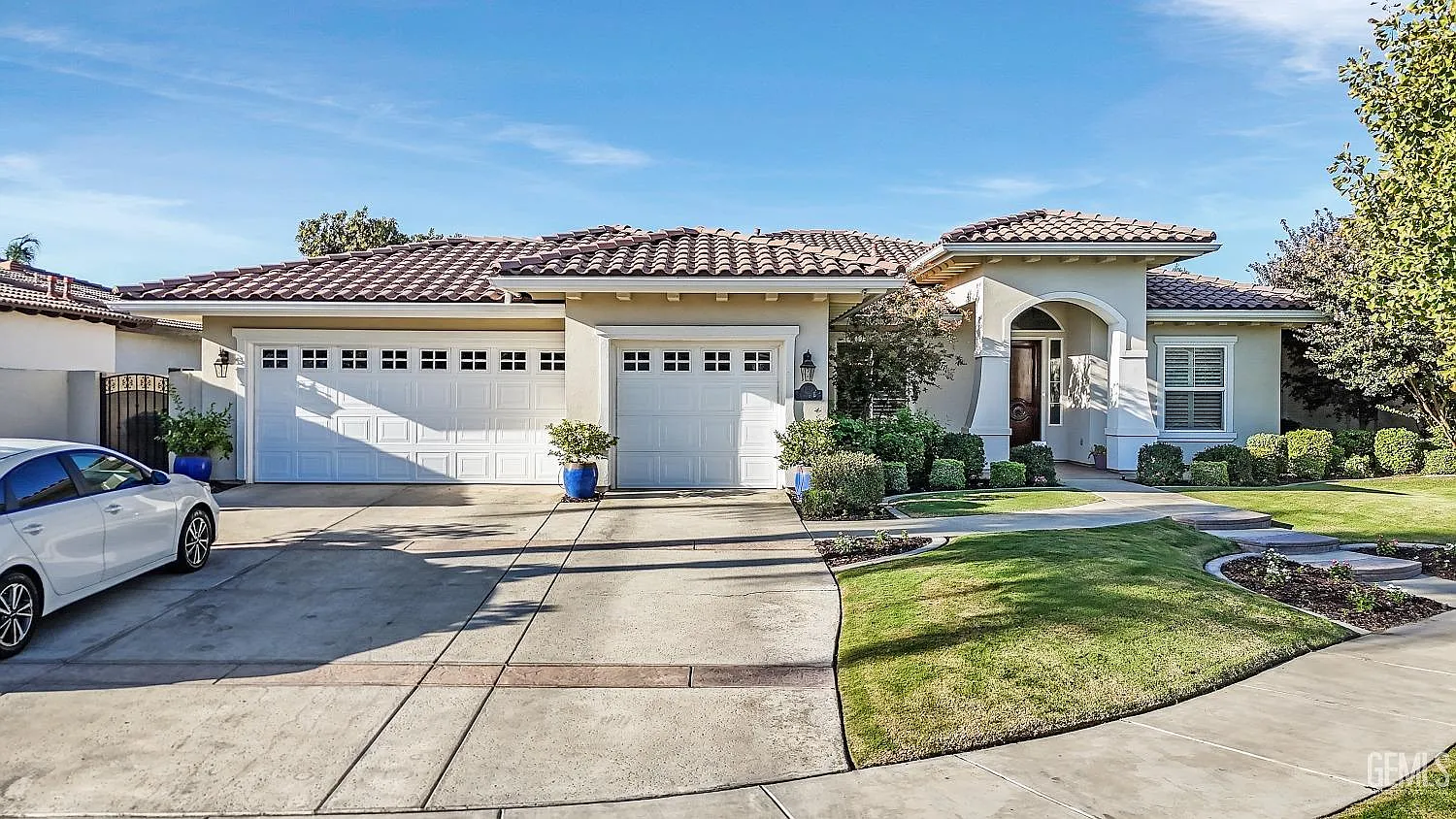 10808 Stratton Ct photo 1