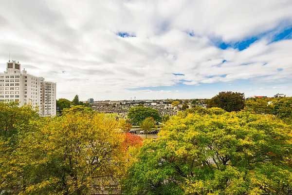 Sold by Remax Edge | media 22