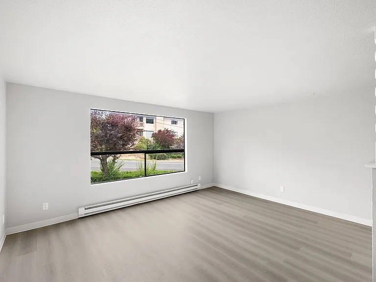 Highline Villas - Renovated 1-Bedroom Apartment | Steps from Downtown Burien — Photo 19