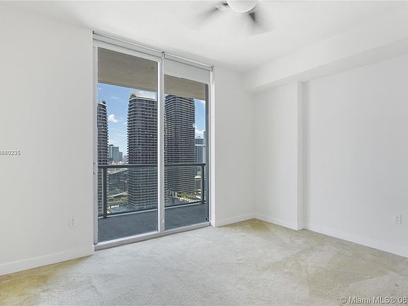 5th image of 1111 SW 1st Ave APT 3424