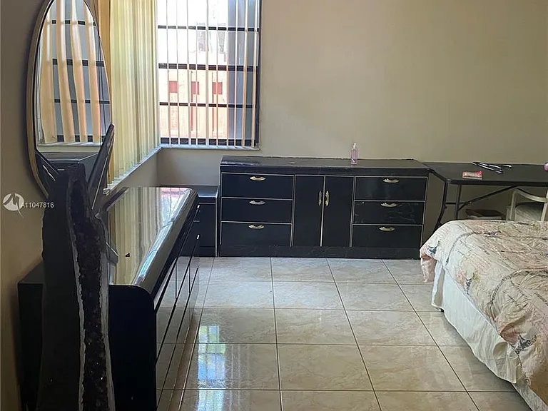 335 Ives Dairy Rd #A33506 — Photo 17