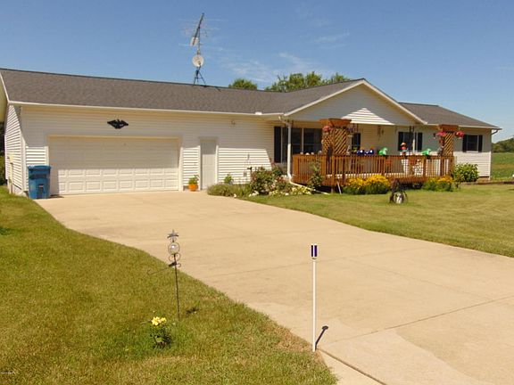 4th image of 32376 County Road 352