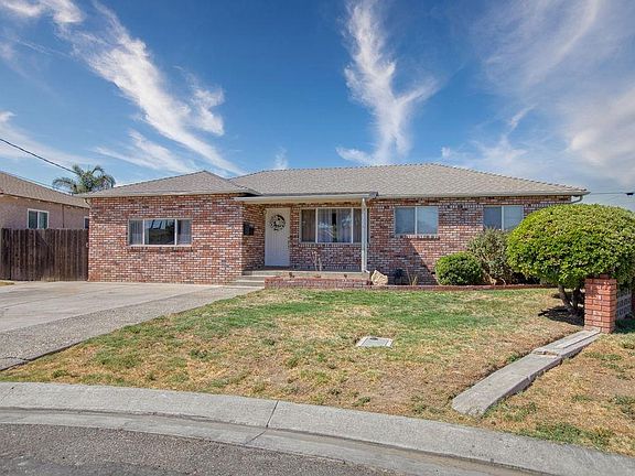 2nd image of 2921 Aster Ct