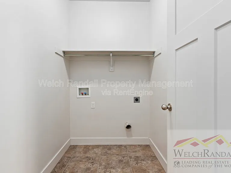 433 N 100 W — Photo 18