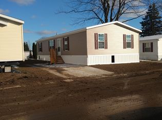 71300 Van Dyke Rd, Bruce Twp, MI 48065