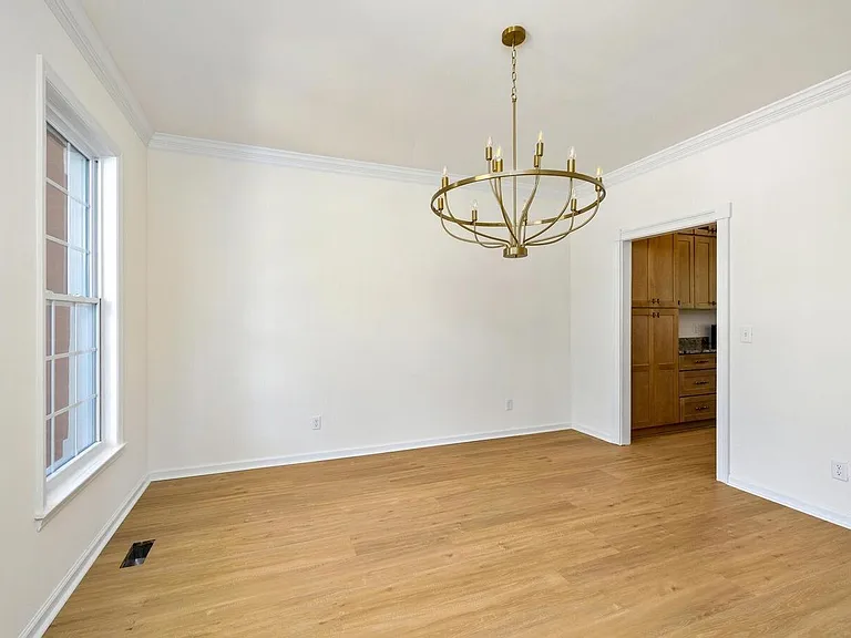 2090-4 Bridge Ct — Photo 5