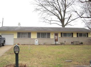 11588 Joslyn Ct, Saint Louis, MO 63138
