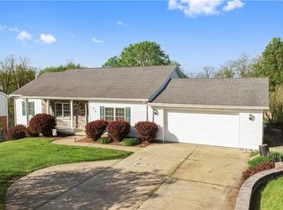 416 Cecil Henderson Rd, Canonsburg, PA 15317