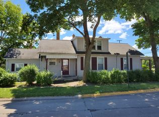 1202 Milan Rd, Sandusky, OH 44870